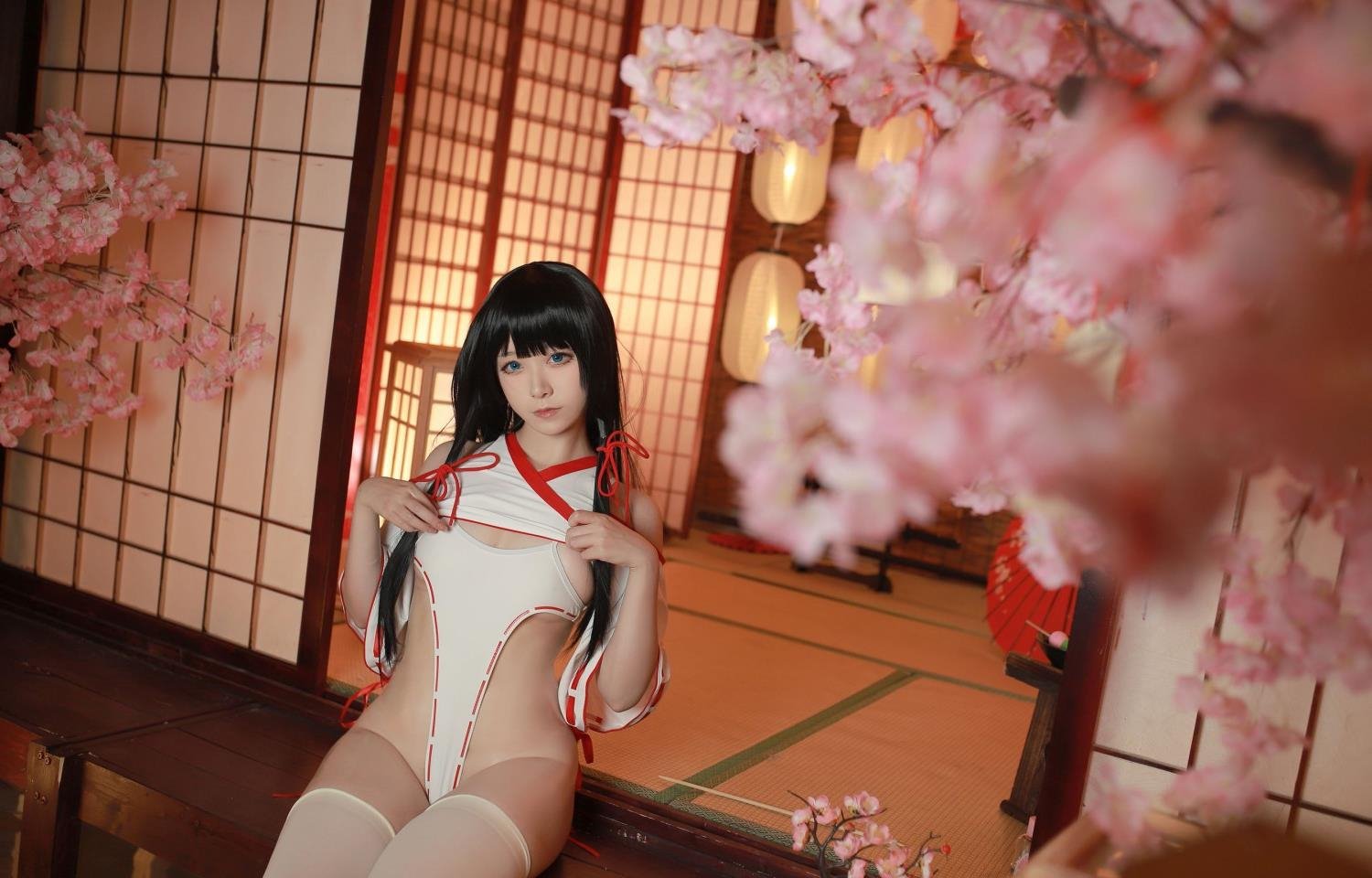 �������޾�Ʒ�þ��ۺϰ���첥