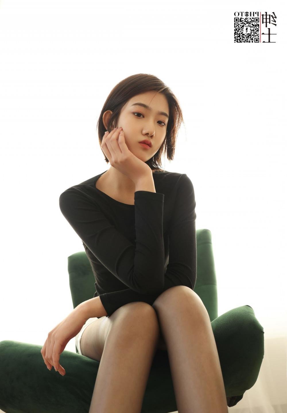 ������������ե���Ӻ�Ӱ���ȷ�