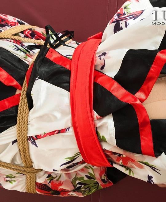 ����Ԯ��ŮӰ���ȷ�